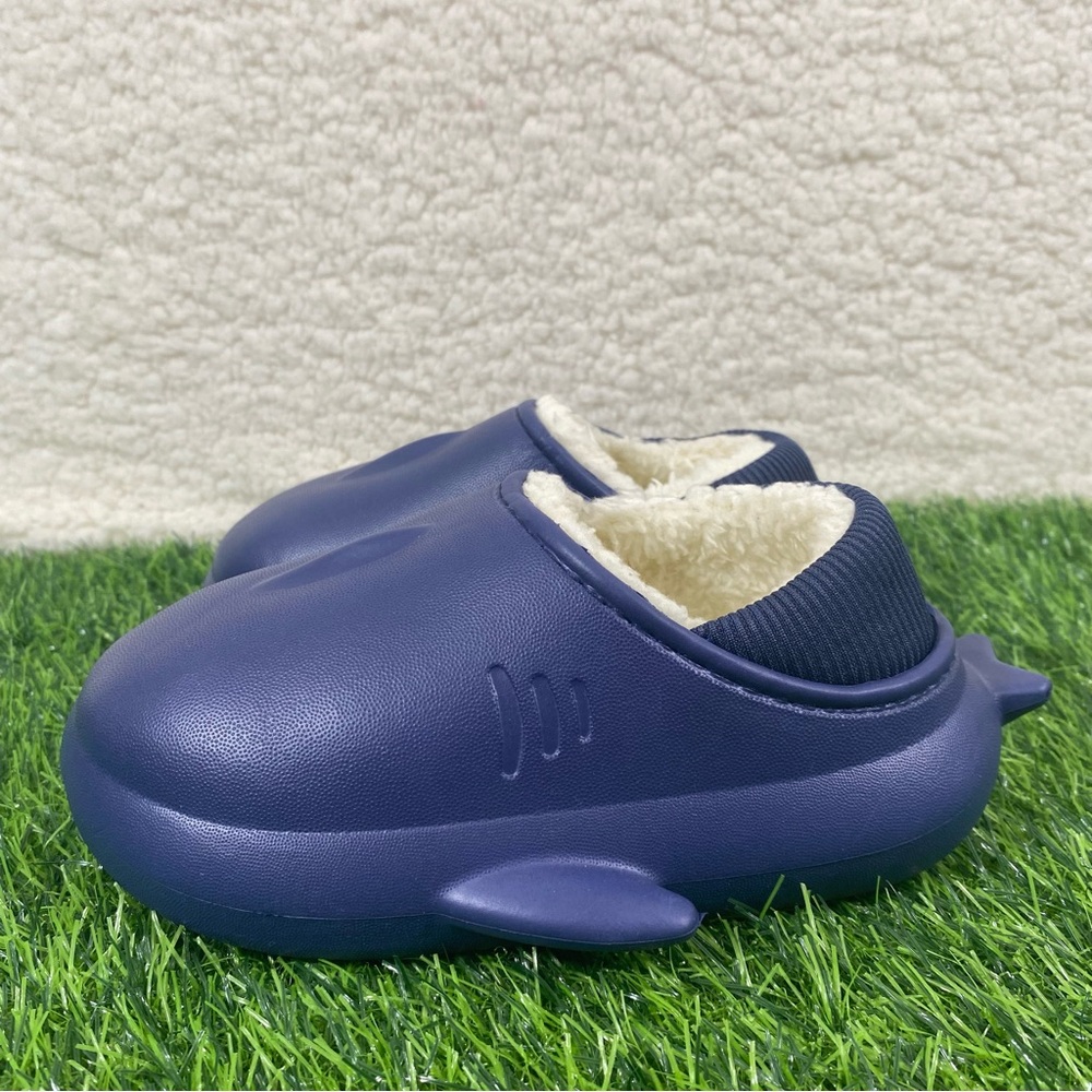 Foamwalk Toddler Boys Size 9-10 Navy Blue Memory Foam Shark Slippers with Fins